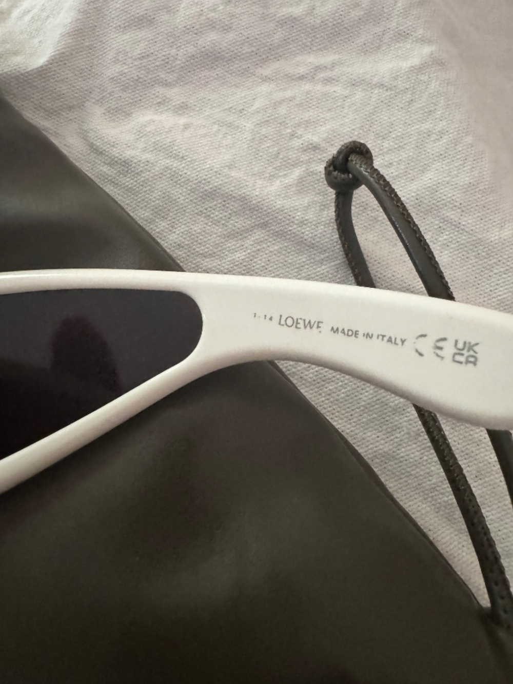 Loewe LW401081 25G Mirror Acetate Shield Sunglasses - Picture 9 of 10